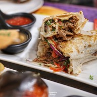 ALADEEN  RESTAURANT & CAFE