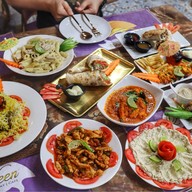 ALADEEN  RESTAURANT & CAFE