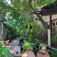 บรรยากาศ RAD café & bistro
