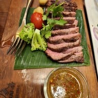 เมนูของร้าน Thai 47 Helpin Branch