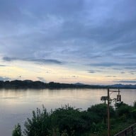 ร้านแม่งามอิ่มอร่อย ถนนคนเดินเชียงคาน