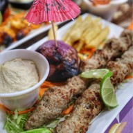 ALADEEN  RESTAURANT & CAFE