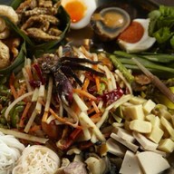 ร้านข้าวพี่่ยุสคราส