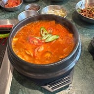 Nice Two Meat U Zpell @Future Park Rangsit