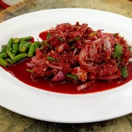 ร้านแซ่บเกินร้อย