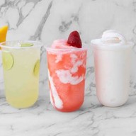 MIX & JUICE'S SMOOTHIE PREMIUM ( น้ำปั่นที่ิอร่อยที่สุดในลำปาง !! ) SMOOTHIE PREMIUM