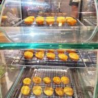 Roon Khanom Khai เซ็นทรัลลาดพร้าว