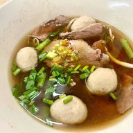 เมนูของร้าน ก๋วยเตี๋ยวเนื้อตุ๋นวัฒนา3