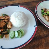 กะเพรามั่ยแก