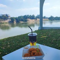 เมนูของร้าน The white cafe at Banpong