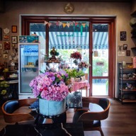 บรรยากาศ Tea Please