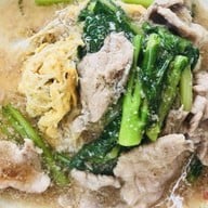 ราดหน้ายอดผัก อภิโภชน์ สูตรต้นตำรับ ซอยรามอินทรา14(ซอยมัยลาภ)