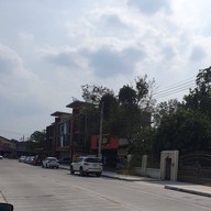 หน้าร้าน บะหมี่แป๊ะสุน