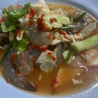 ยำรวมมิตรบ้านบะขาม(ครัวอิอ้วน)