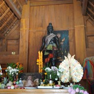 ศาลเจ้าพ่อประตูป่าสัก