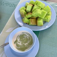 ร้านสมบัตินมสด