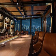 บรรยากาศ 008 Bar