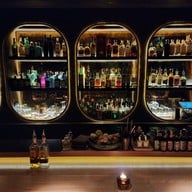 บรรยากาศ 008 Bar