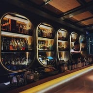 บรรยากาศ 008 Bar
