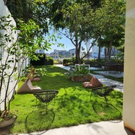 บรรยากาศ Sarin Cafe & River Terrace