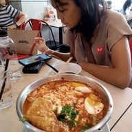 เพลินพุง Cafe & Restaurant