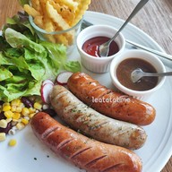 เมนูของร้าน On The River Ratchaburi