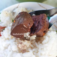 เมนูของร้าน เจ๊เหลียว วัดโรงช้าง โจ๊กฮ่องกง เกาเหลาเลือดหมู