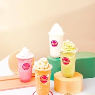 M-milk หน้ามหาวิทยาลัยคริสเตียน นครปฐม
