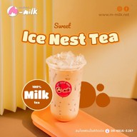 M-milk หน้ามหาวิทยาลัยคริสเตียน นครปฐม