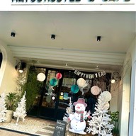 Matou Hostel &cafe'