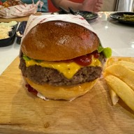 BURGER  BRO พระราม 9