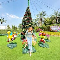 ลุงหลงราดหน้ายอดผัก บางขุนนนท์