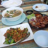 ครัววันดีอาหารป่า