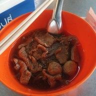 ขวัญชัย แปดแยก