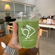 Seven Rabbit Coffee & Tea Pattanakarn 53