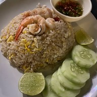 เมนูของร้าน ตักสุรา สะพานหัวช้าง