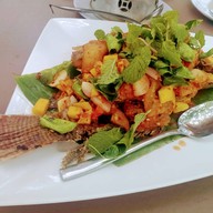 เมนูของร้าน ครัวริมน้ำบ้านไร่ บ้านไร่ จอมทองรีสอร์ท