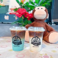 สาคร คาเฟ่ (กาเเฟสด ขนมปังปิ้ง 24 ชม Es-yen ข้าวไข่ข้น) สาคร คาเฟ่