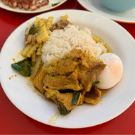 กินกัน ข้าวหมูย่าง( เส้นแซ่บ) ถนนนางลิ้นจี่