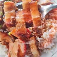 เมนูของร้าน จั๊วข้าวหมูแดง