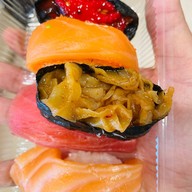 ไข่หวานบ้านซูชิ ปตท.ร่มเกล้า