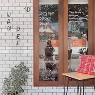 1D Wandee cafe'