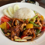 Flava Restaurant & Bar Dream Hotel