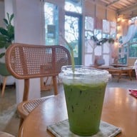 ปั้นแป้ง bake a cake