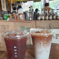 Konjohn coffee slowbar สาขาข้างสวนสัตว์เชียงใหม่