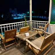 เชิญ ริมน้ำจันทบูร By Have A Seat