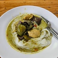 เมนูของร้าน ขนมจีนบ้านคุณย่า สนามบินน้ำ