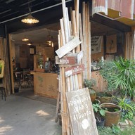 Konjohn coffee slowbar สาขาข้างสวนสัตว์เชียงใหม่