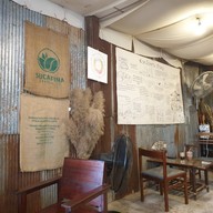 Konjohn coffee slowbar สาขาข้างสวนสัตว์เชียงใหม่