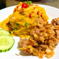 เมนูของร้าน ยักษ์ใหญ่ไข่ข้น กรูเมท์ มาร์เก็ต สถานนีรถไฟใต้ดิน ลาดพร้าว